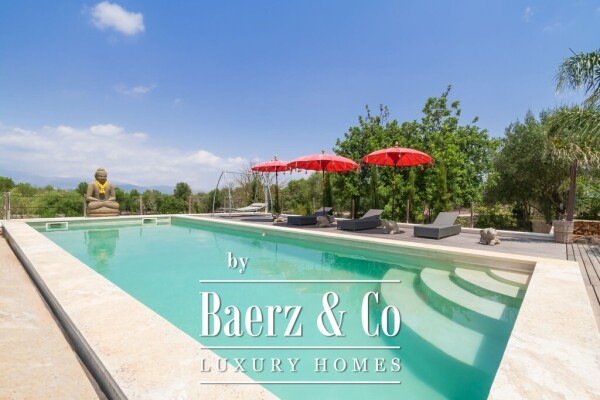 photo 2 Exceptional country house with amazing views