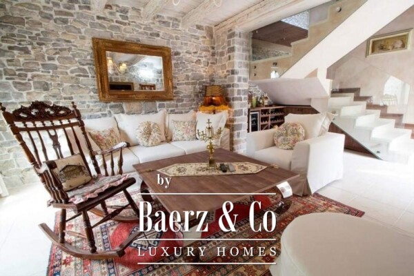 photo 17 Waterfront Villa with Beach & Pool