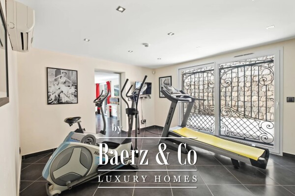 photo 22 Beautiful Property In Grasse