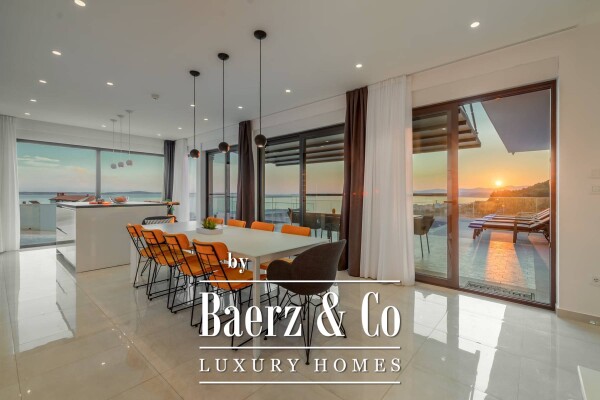 photo 1 Podstrana, contemporary villa with an open sea view