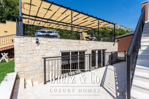 photo 42 Split, Jesenice, Beautiful authentic villa with a sea view