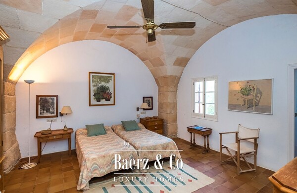 photo 18 RUSTIC ESTATE FROM THE 18TH CENTURY