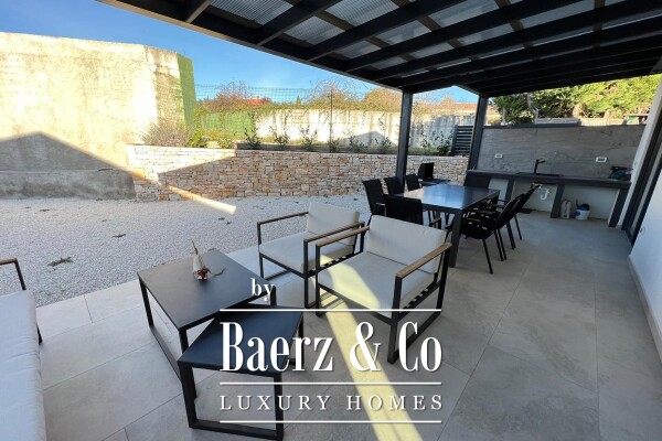 photo 4 Istria, Smoljanci, a modern, newly built villa with a pool and sea view