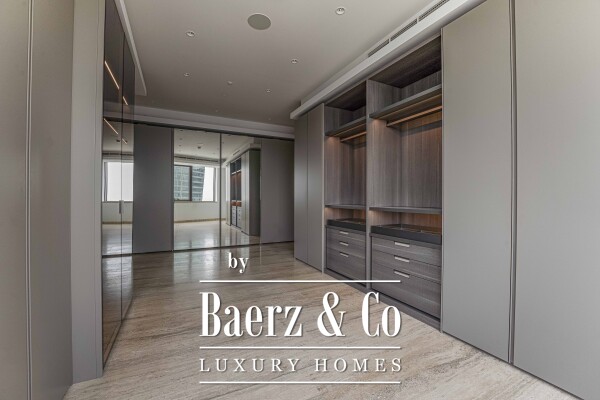 photo 18 Super Luxury | Penthouse | Vacant