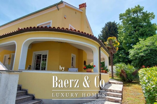 photo 3 Istria, Pješčana Uvala, villa with garden, first row to the sea