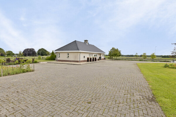 photo 45 Diepenheimseweg 25 a