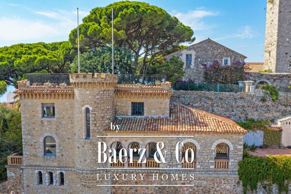 photo 3 Unique and Exclusivity - Château of the Old Cannes