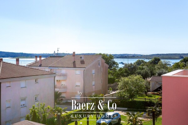 photo 37 Istria, Medulin, large detached house with 7 apartments 100 m from the sea