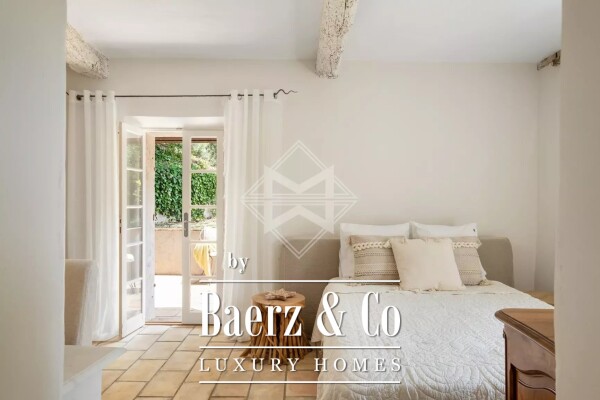 photo 6 Sumptuous 19th century farmhouse