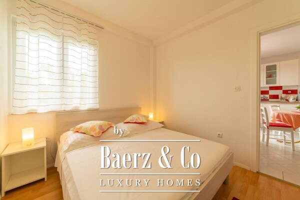 photo 9 Bol on Brač - apartment house with building land