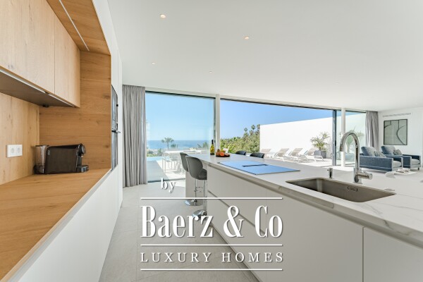 photo 4 SIAM BLUE – A MASTERPIECE OF LUXURY LIVING IN TENERIFE