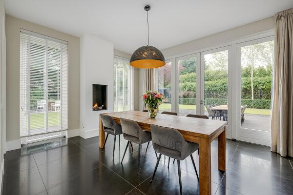 photo 27 van Brouchovenlaan 6