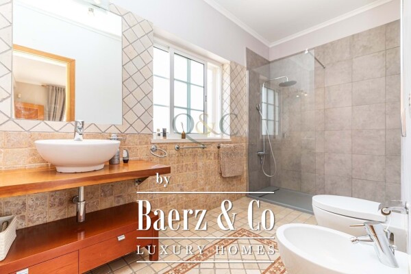 photo 17 Beautiful luxury home in Loulé (São Sebastião), Sitio da Estação