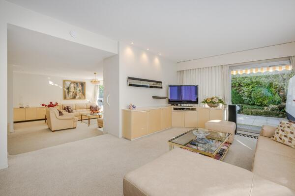 photo 21 President Kennedylaan 185