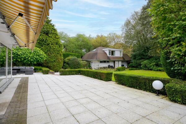 photo 55 President Kennedylaan 185