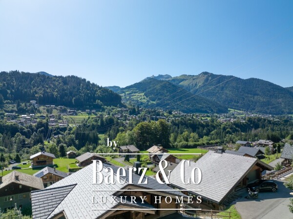 photo 4 CHALET 5 BEDROOM WITH ENSUITE - STUNNING VIEWS ON THE MOUNTAIN - LES CHALETS DU SOLEIL