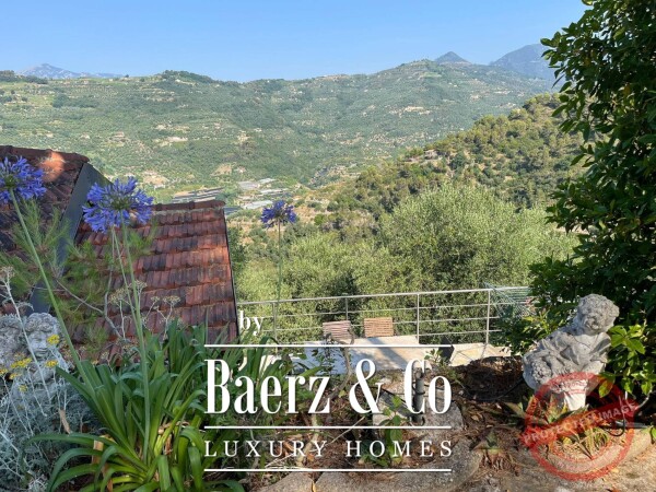 photo 125 Villa for sale 166 m²