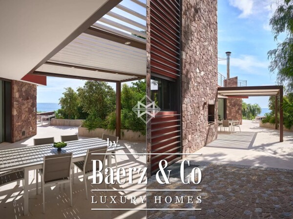 photo 10 Modern waterfront property