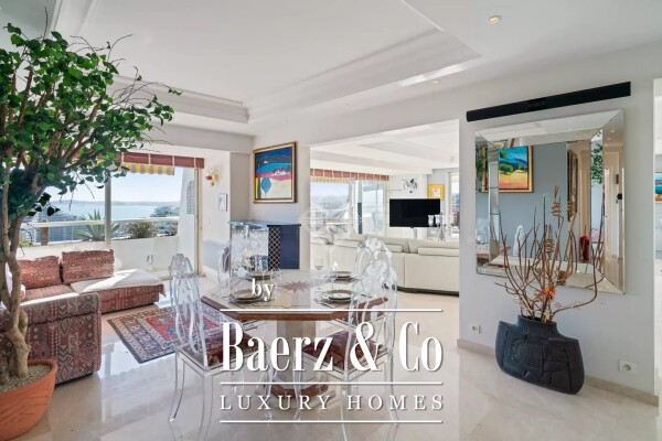 photo 6 EXCEPTIONAL APARTMENT WITH PANORAMIC SEA VIEW – WATERFRONT