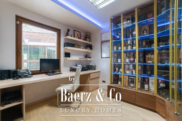 photo 8 Luxurious Villa in Becici with a Holiday Home and a Guest House