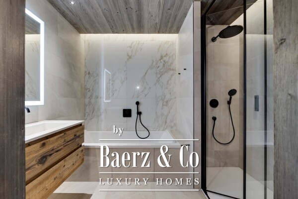 photo 7 4-BEDROOM APARTMENT