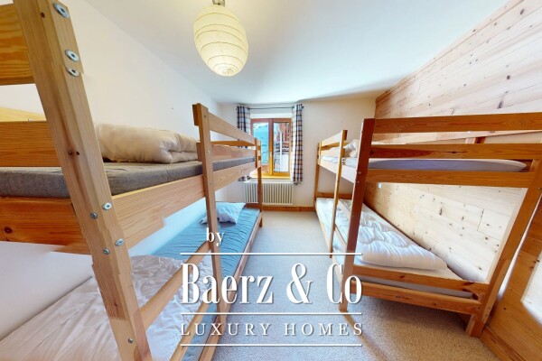 photo 8 Pleasant Village House, Close to the Shops