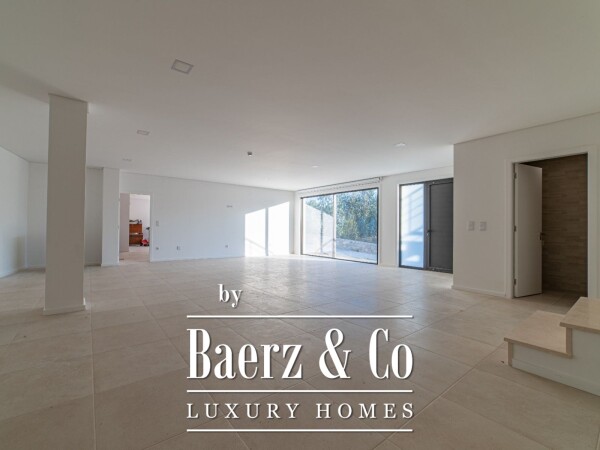 photo 21 Villa with 4 suites to debut