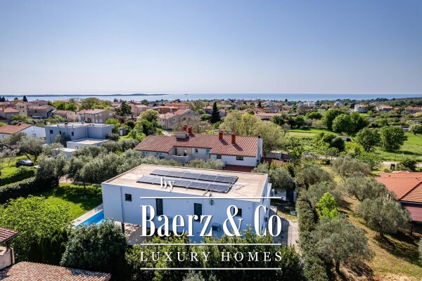 photo 4 Peroj, a luxury designer villa with a view of the sea