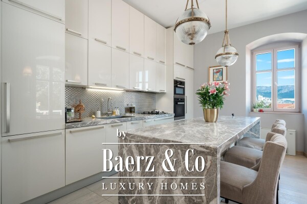 photo 8 Split, luxurious three-bedroom apartment - a combination of elegance, privacy and perfect location