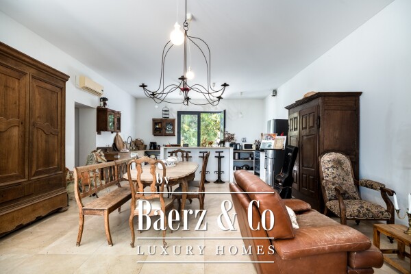 photo 4 Equestrian Property