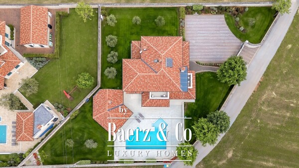 photo 24 Luxury Villa with a large pool and complete privacy – near Poreč