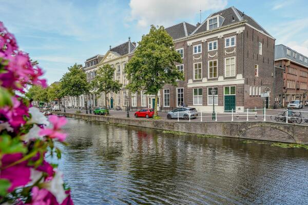 photo 109 Rapenburg 45