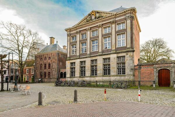 photo 117 Rapenburg 45