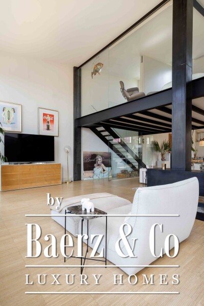 photo 17 Unique Loft Style House with Character in Génova