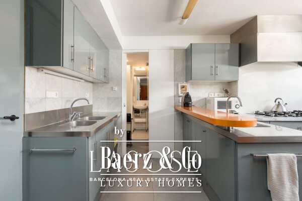 photo 39 Barcelona, Les Tres Torres