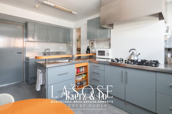 photo 8 Barcelona, Les Tres Torres