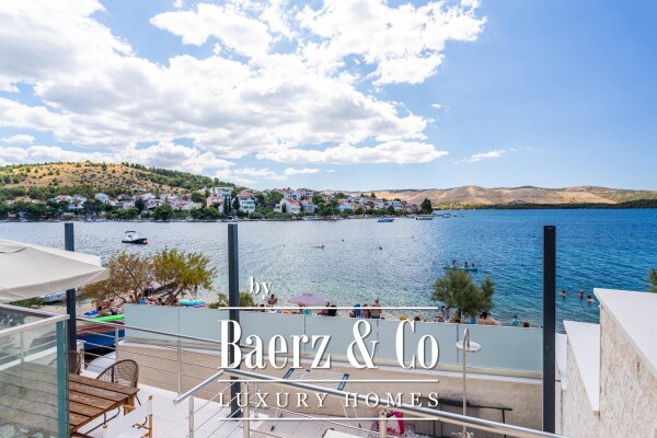 photo 19 Žaborić, beautiful three-bedroom apartment right on the beach, Net Usable Area 121.99 m²