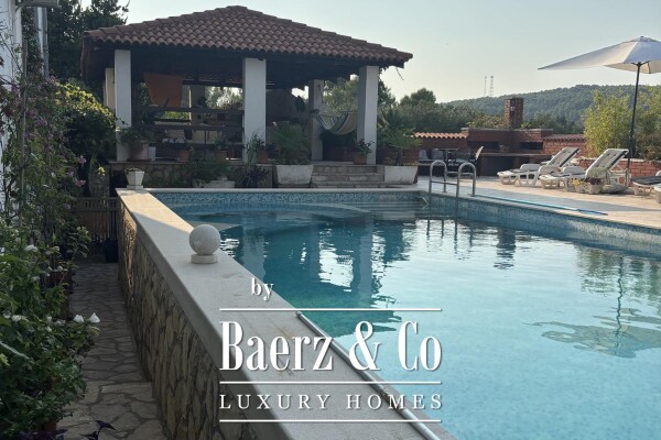 photo 15 Hvar, Jelsa, residential and commercial complex ideal for investment