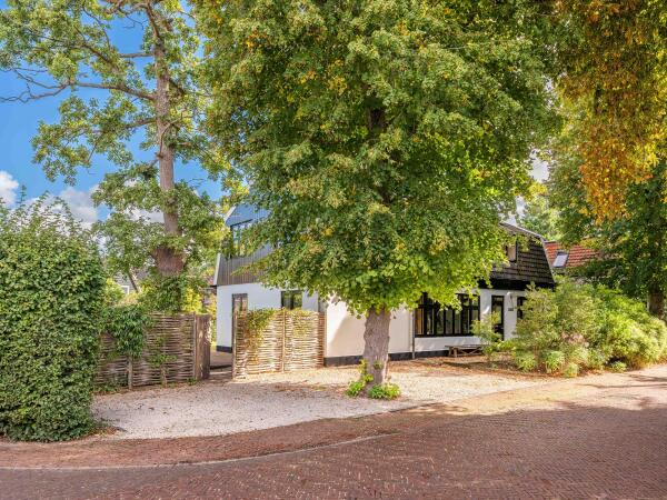 photo 49 Dorpsstraat 27