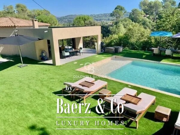 photo 16 Contemporary Brand new villa