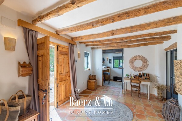 photo 9 Beautiful luxury home in Torremanzanas, Costa Blanca