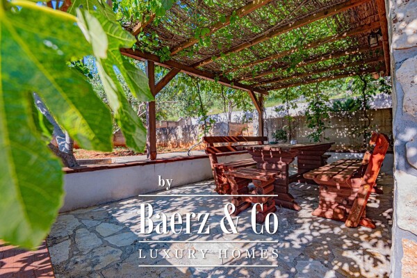 photo 17 Šibenik, Žaborić, beautiful house with a swimming pool and panoramic sea view, 438 m²