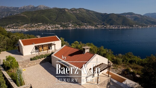 photo 7 Villa in Herceg Novi Municipality with a Panoramic Sea View
