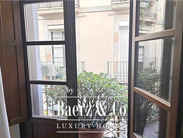 photo 13 Prestigious Apartment in a 17th-Century Historic Building