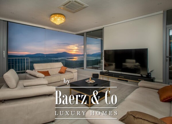 photo 13 Villa in Kotor Municipality with a Pool and a Sea View