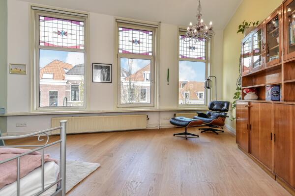 photo 49 Oosteinde 191