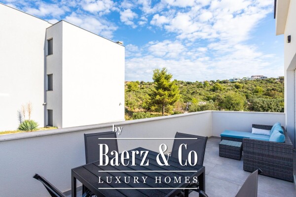 photo 19 Rogoznica, Zečevo, house with 4 apartments and a basement, 366.81 m²