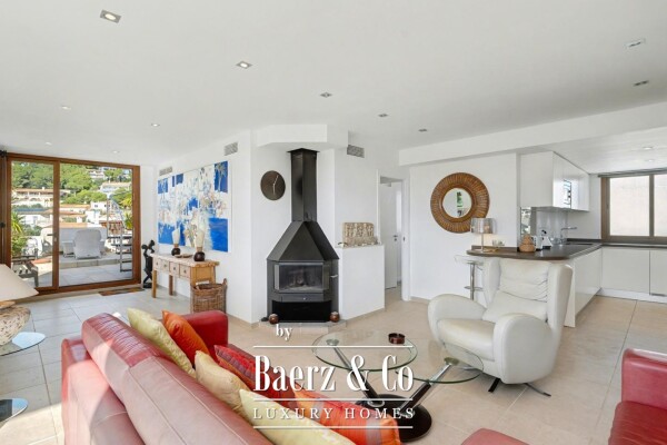 photo 3 Penthouse with spacious terraces overlooking the Sailing Club de Vela