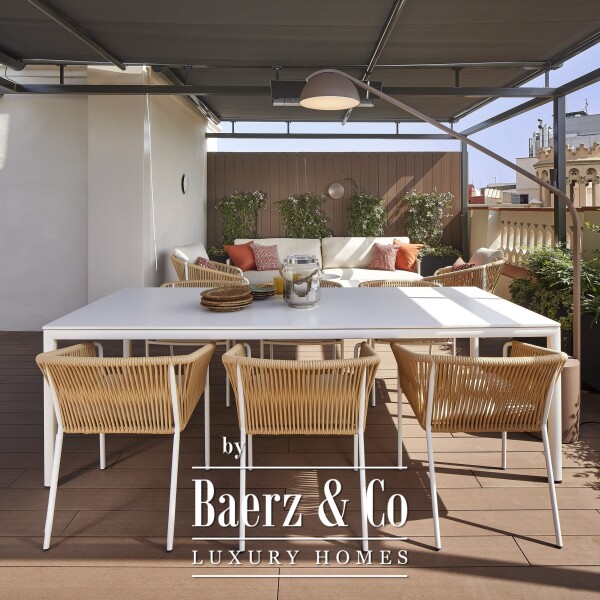 photo 41 Calle de la Diputació, Eixample 