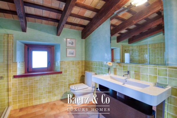 photo 36 Carrer Mestre d´Aixa 